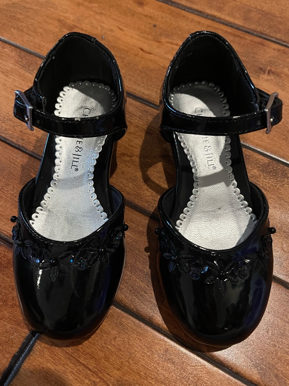 Christie & Jill Black Patent Mary Jane Dress Shoes
Size 8M Toddler